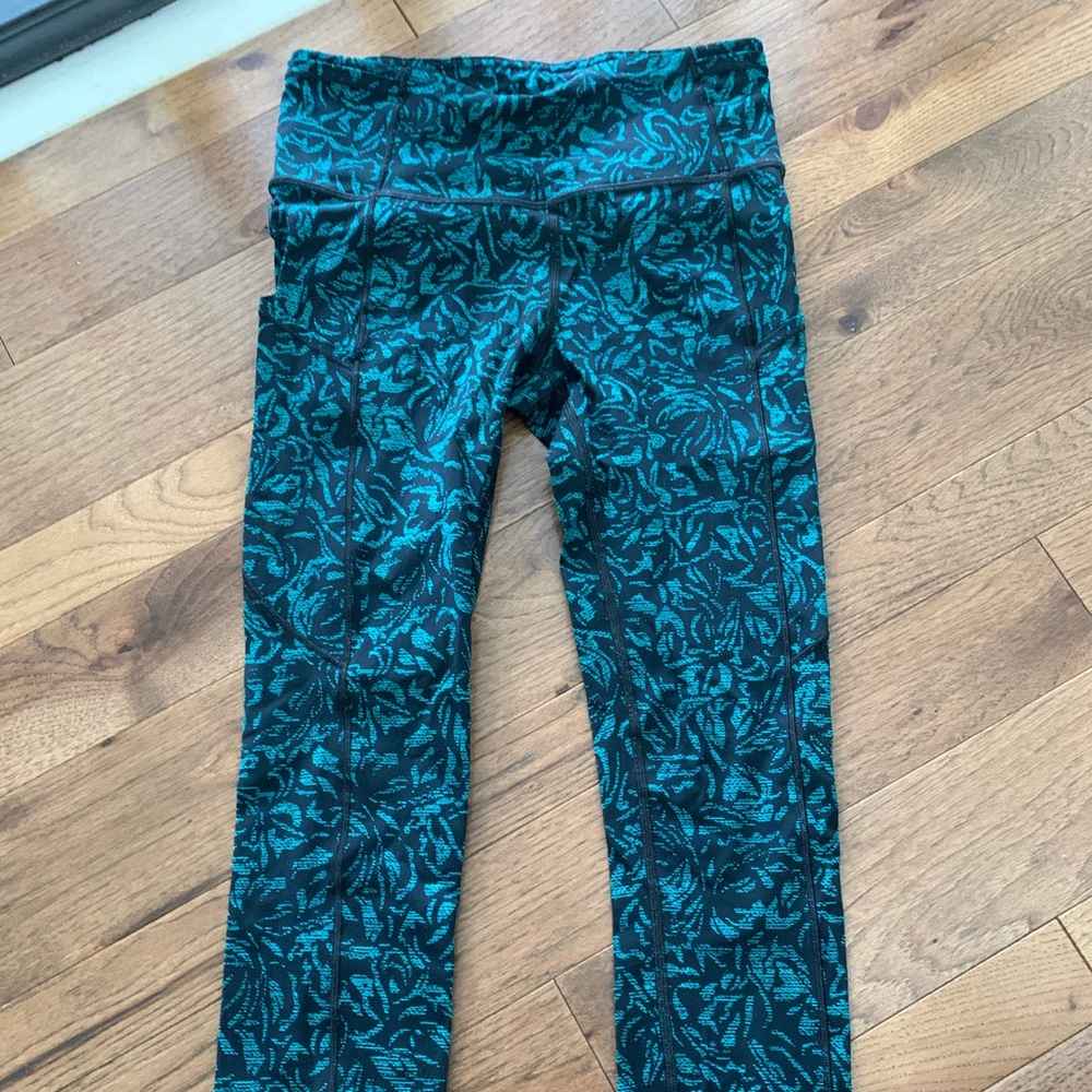 Lululemon Fast n Free Leggings Women sz 6